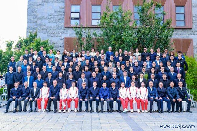 奥运冠军巡回宣讲团与北京市援藏干部碰头会7月21日举行