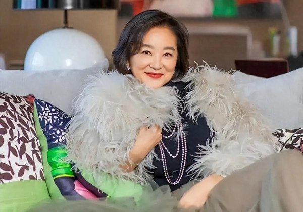 富豪活命难以念念象！继百万私东说念主厨师曝光后，林青霞再曝另类嗜好